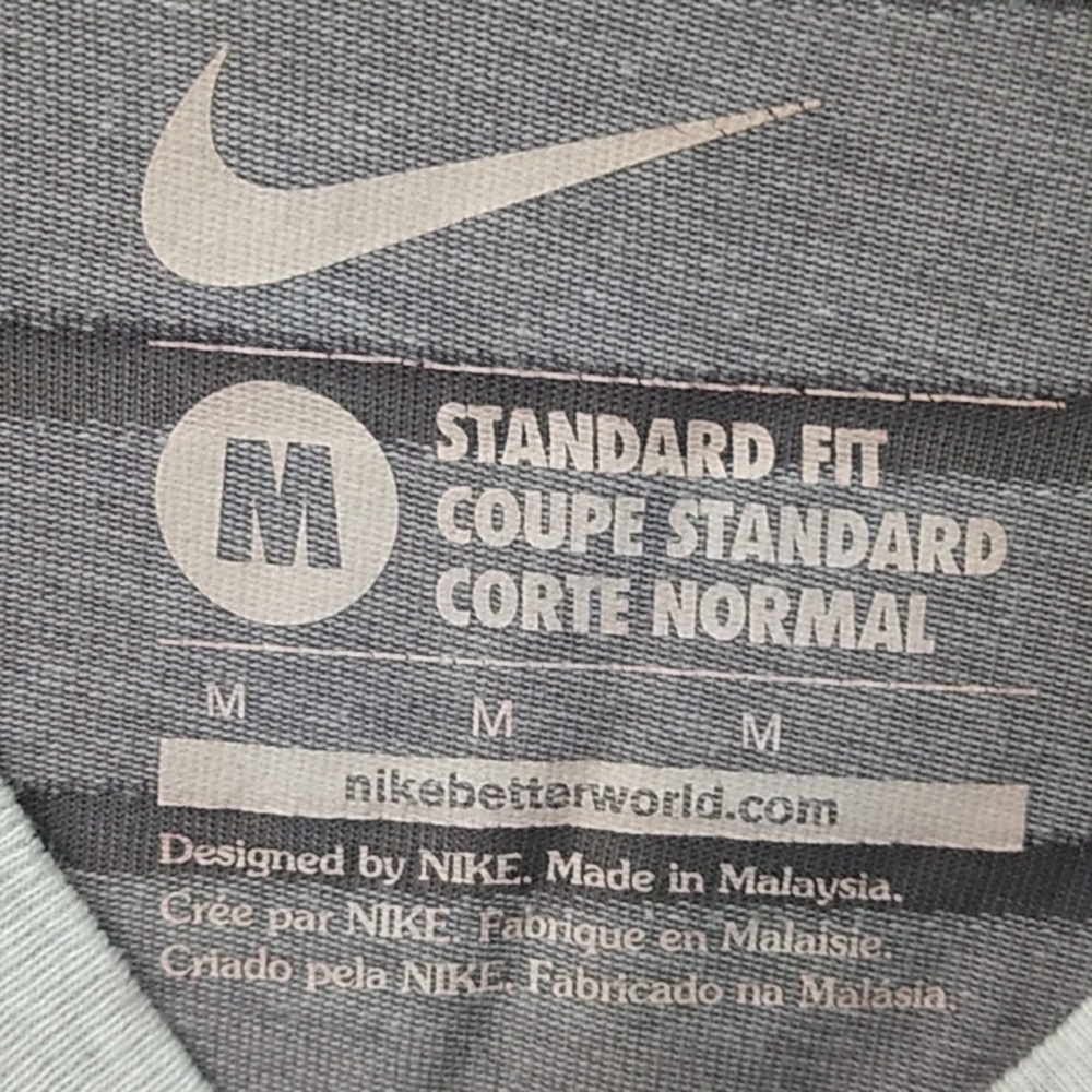 🎉2X HP🎉Nike Get It Girl Striped S/S Tee, Gray, M, NWT - Picture 2 of 7